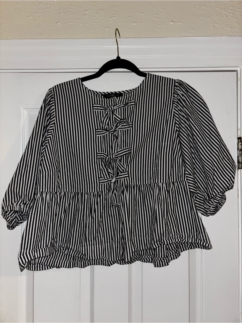 Velvet Heart Black & White Striped Peplum Tie-Front Blouse